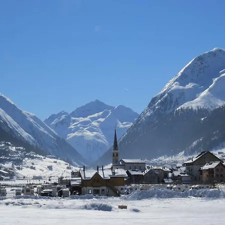 Myholidaylivigno *