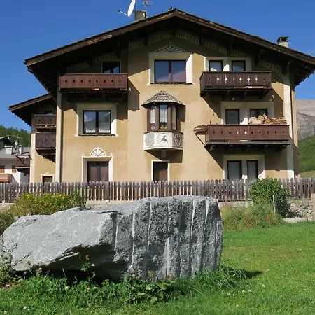 Myholidaylivigno *